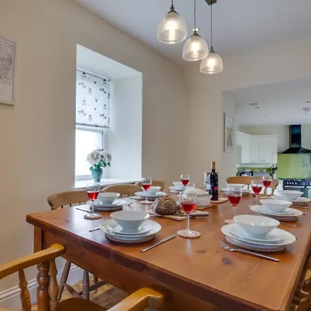 4 Bed In Gayle Oc-Ds950 * Хоус