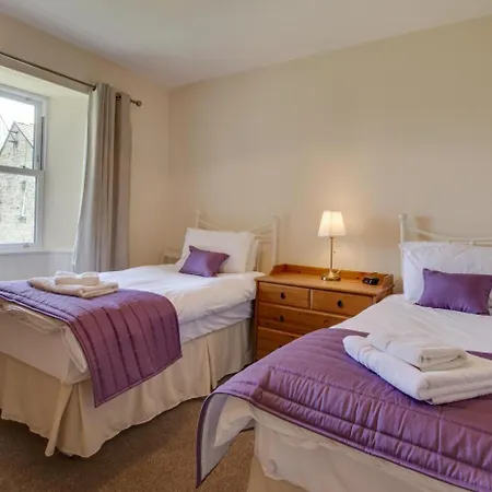 Дом отдыха 4 Bed In Gayle Oc-Ds950