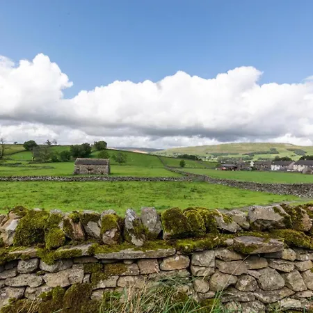 4 Bed In Gayle Oc-ds950 * Hawes